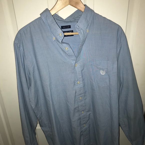 Button down - Picture 2 of 3